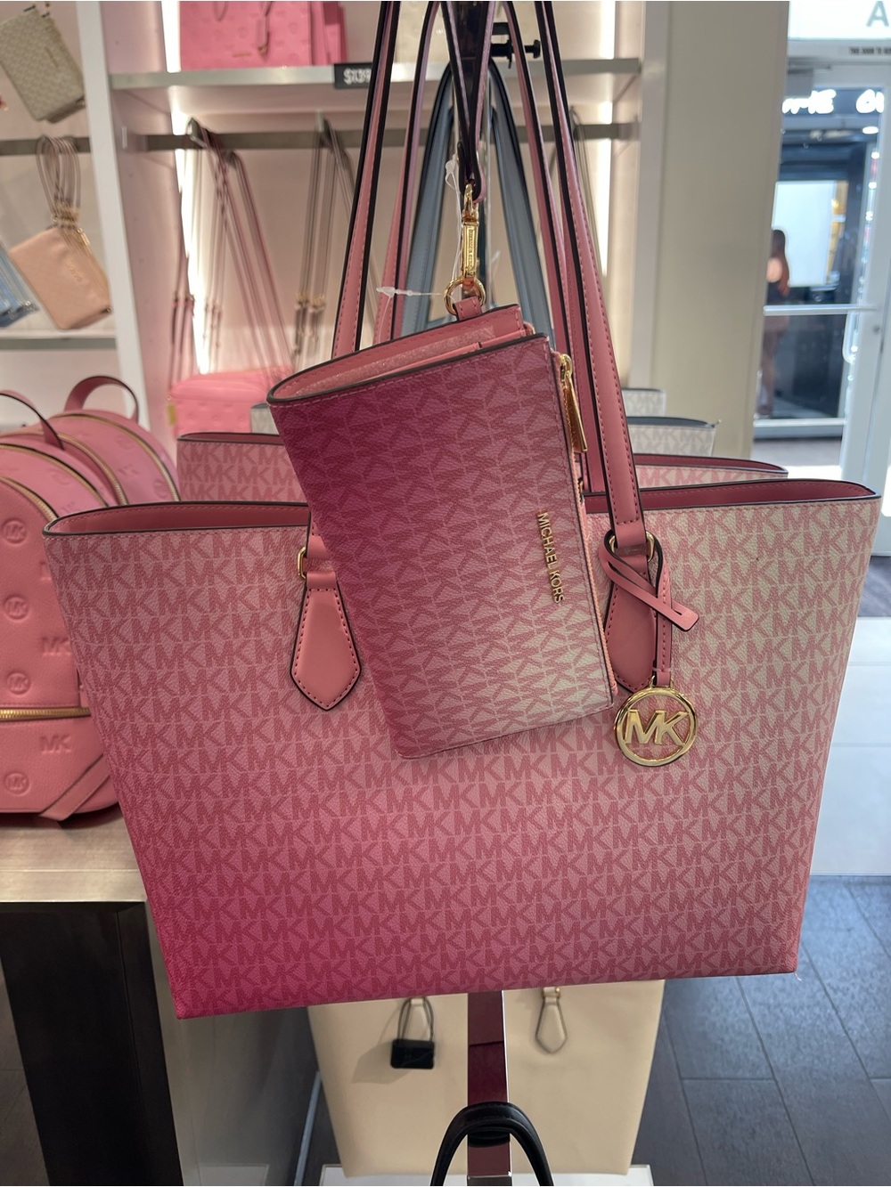 MICHAEL MICHAEL KORS SHEILA
CARNATION LG TOTE bag & Double Zip Ombré Lg Wallet - Picture 2 of 16
